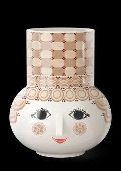 Sale Vase H35 cm i sand fra serien Olga | Køb her Nyheder|Vaser & Urtepotteskjulere