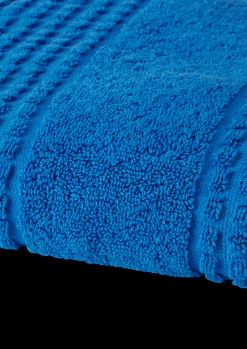 Discount Håndklæde 50x100 cm i blå fra serien Check | Køb her Håndklæder