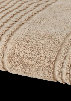 New Håndklæde 50x100 cm i sand fra serien Check | Køb her Håndklæder