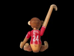 Hot Abe x DBU Kvinde 2024 stor teak/limba - Køb her Træfigurer & Skulpturer