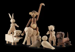 Best Bjørn lille i træ fra serien Other animals Træfigurer & Skulpturer