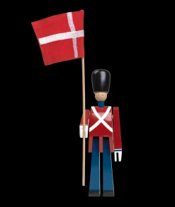 Fanebærer lille rød/blå/hvid | Køb her Træfigurer & Skulpturer