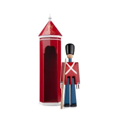 Best Skilderhus H36 cm i rød fra serien Figurines Træfigurer & Skulpturer