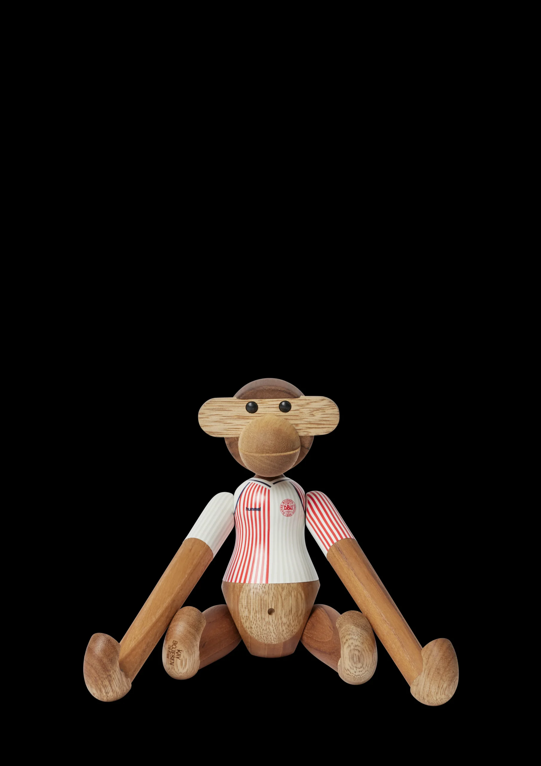 New x DBU Abe 86 Away – En hyldest til dansk fodbold Nyheder|Træfigurer & Skulpturer