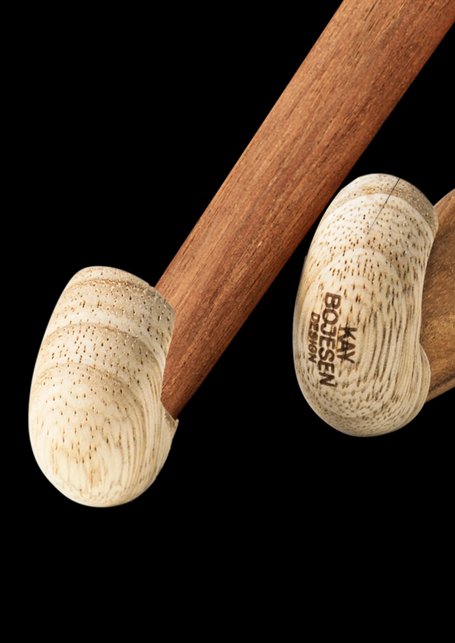 New x DBU Abe Herre 2024 mini teak/limba | Køb her Træfigurer & Skulpturer