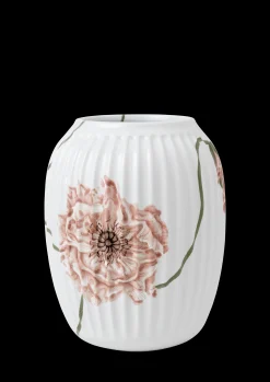 Best Hammershøi Poppy Vase H21 hvid m. deko | Køb her Vaser & Urtepotteskjulere