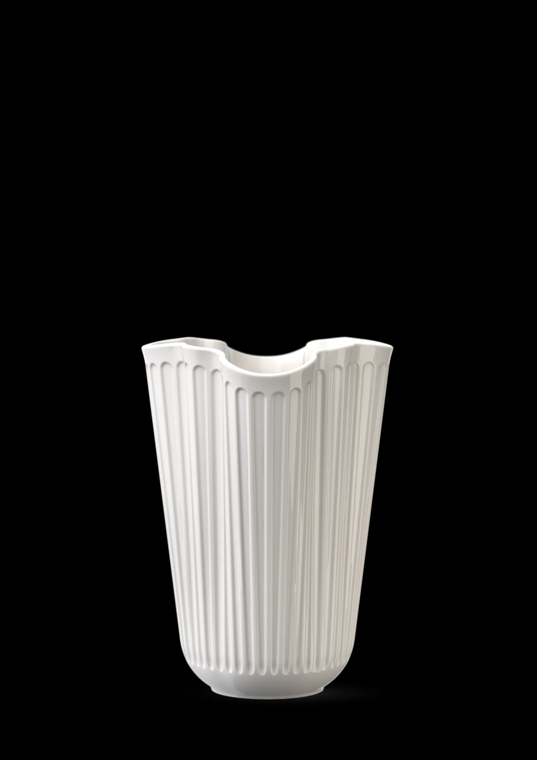 Online Unfold Vase H16.5 cm i hvid fra serien Hammershøi Nyheder|Vaser & Urtepotteskjulere