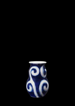 Clearance Vase H13 cm i blå fra serien Tulle | Køb her Vaser & Urtepotteskjulere