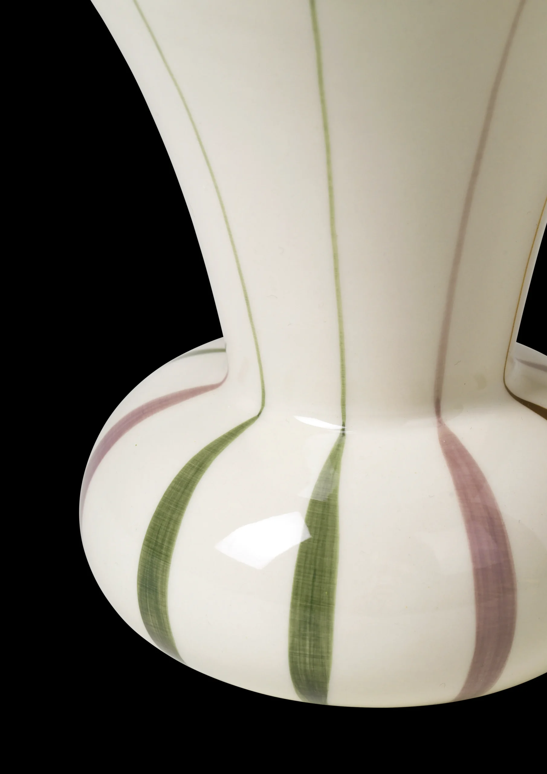 Outlet Vase H15 cm i multi fra serien Signature | Køb her Vaser & Urtepotteskjulere