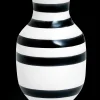 Sale Vase H12.5 cm i sort fra serien Omaggio | Køb her Vaser & Urtepotteskjulere