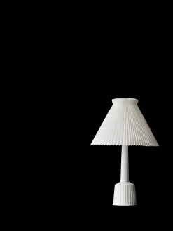 Hot Esben Klint Lampe EU stik H67 hvid | Køb her Bordlamper