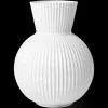 Discount Lyngby Tura Vase H34 hvid porcelæn | Køb her Vaser & Urtepotteskjulere