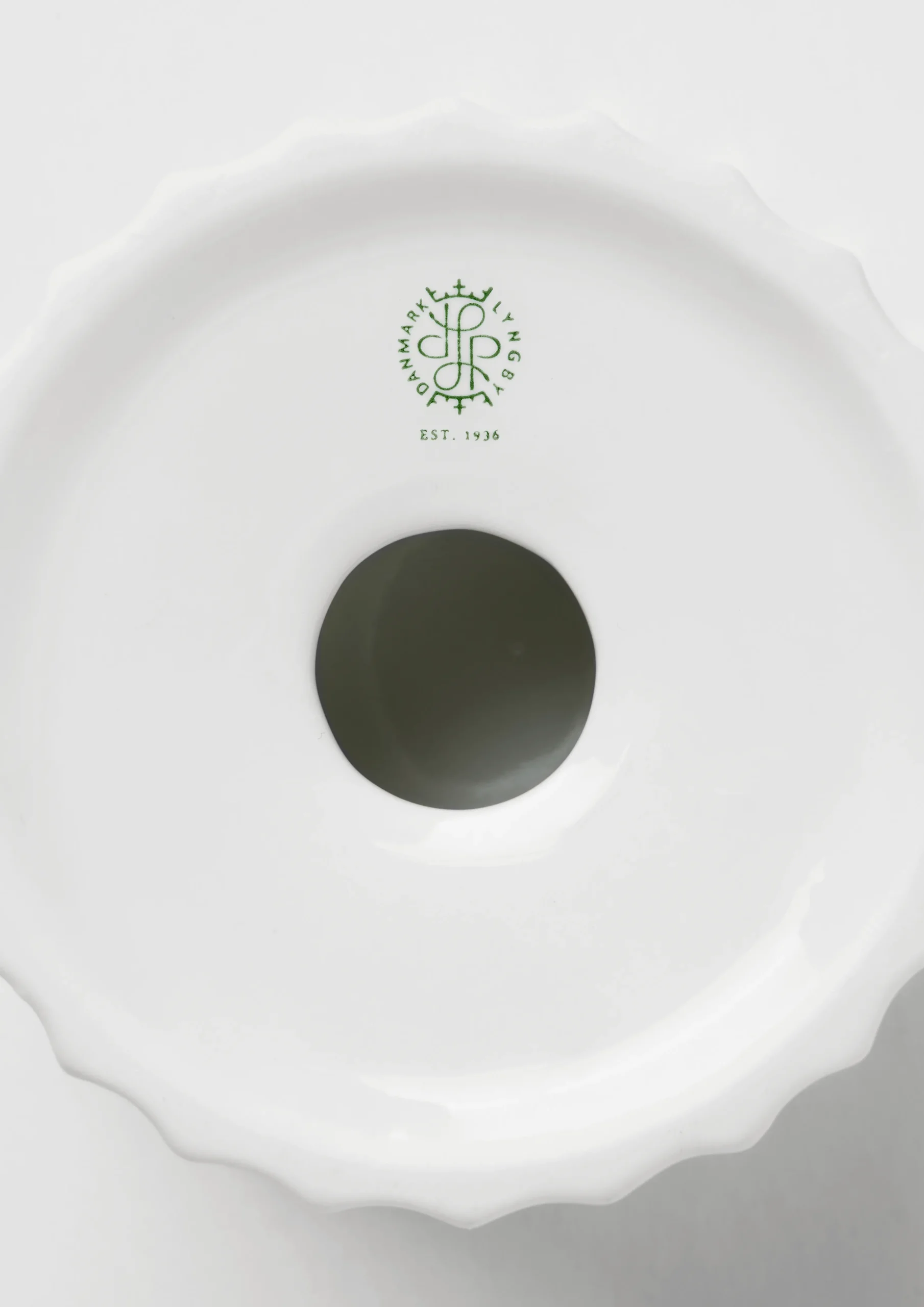 Hot Lyngby Tura Fyrfadsstage Ø8 cm hvid | Køb nu Lysestager & Stearinlys|Fyrfadsstager