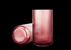 Sale Lyngby Vase burgundy mundblæst glas Vaser & Urtepotteskjulere